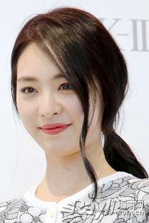 低马尾韩国明星,韩国明星演绎的时尚潮流